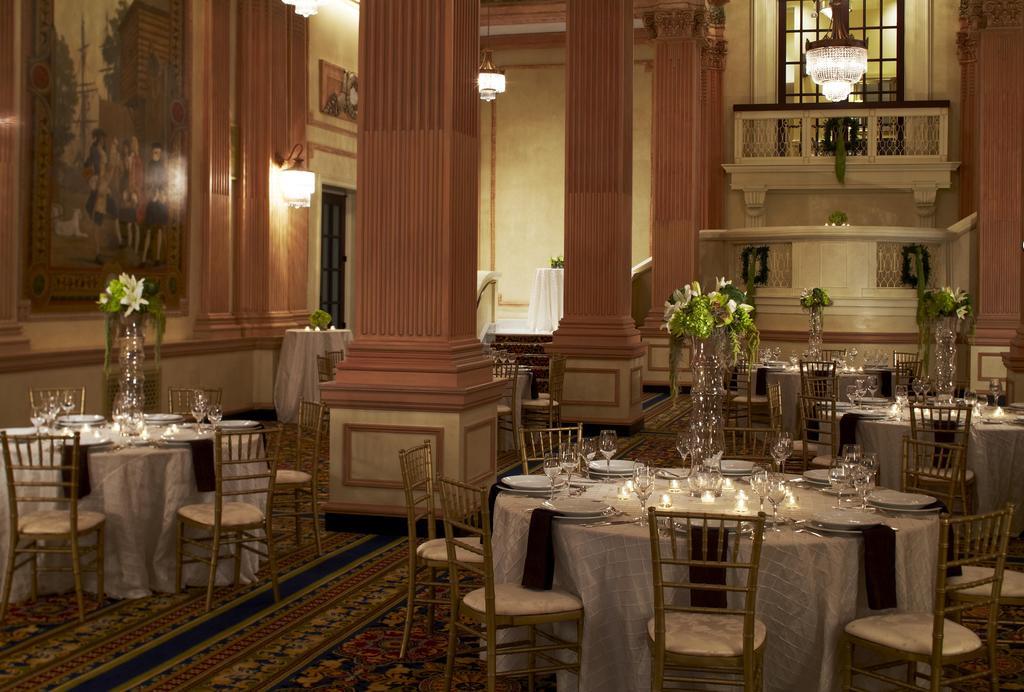 The Battle House Renaissance & Hotel 4*